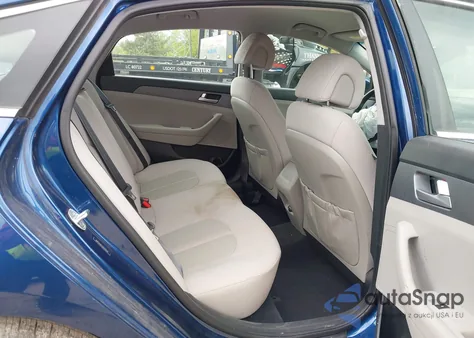 2017 Hyundai Sonata Se z USA, uszkodzony, nr VIN 5NPE24AF1HH571635